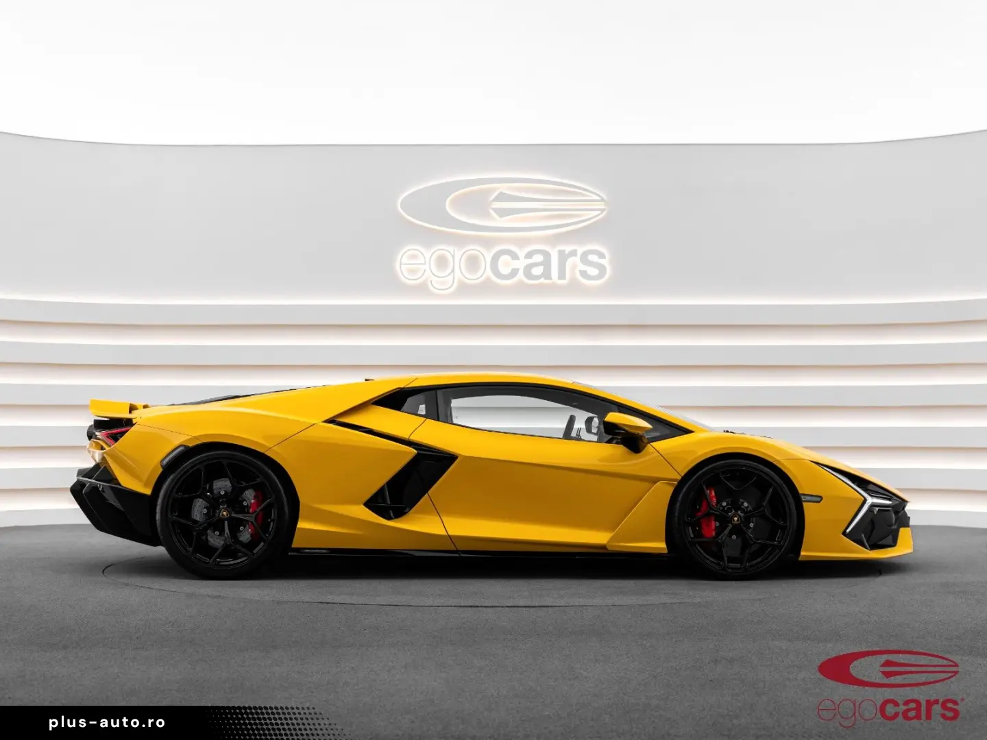 LAMBORGHINI Revuelto 6.5 V12 HPEV