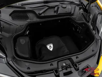 LAMBORGHINI Revuelto 6.5 V12 HPEV
