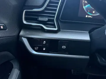 KIA Sportage Plug-in GT-Line Pano 360  H&K AHK