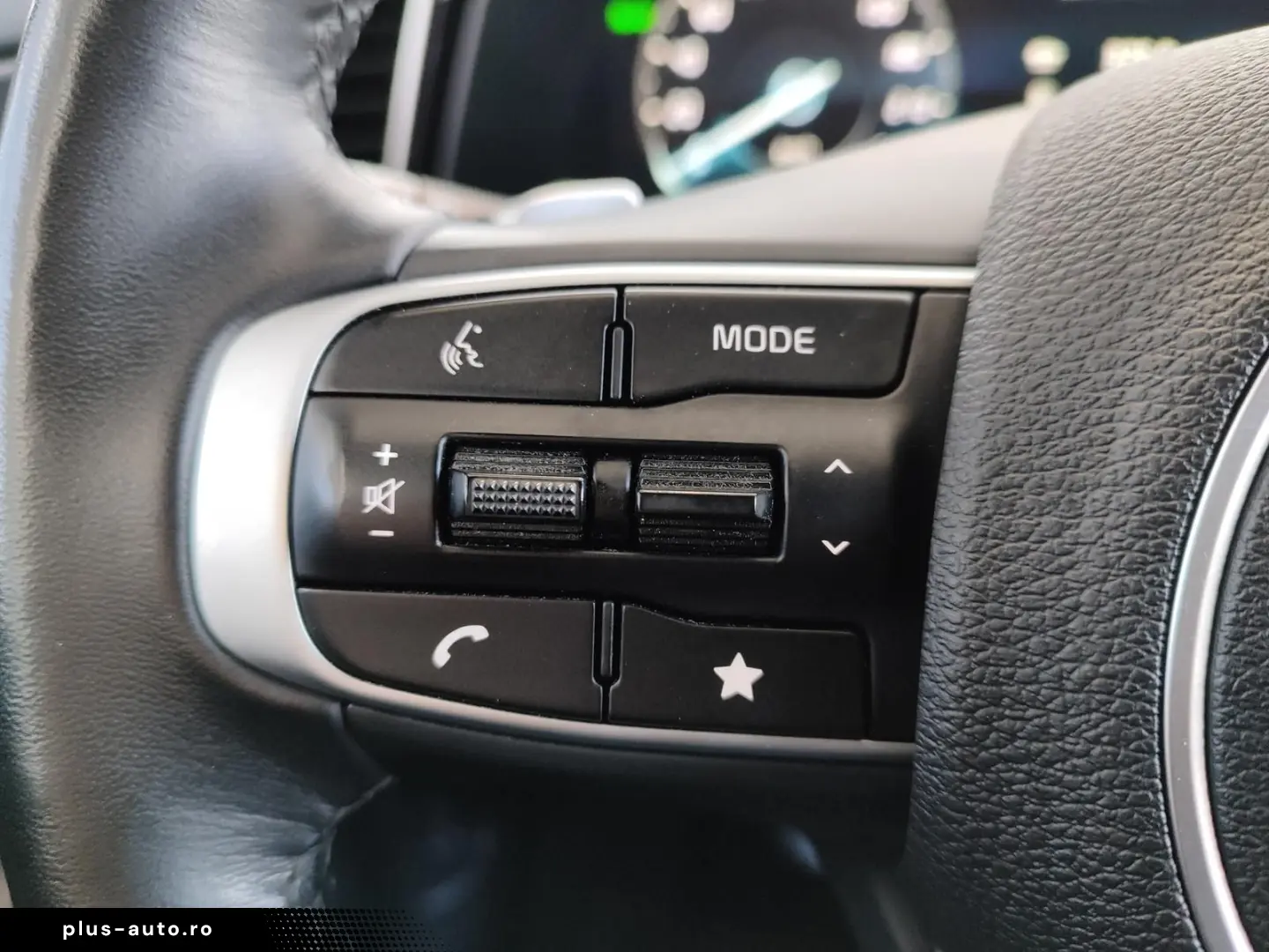 KIA Sportage 1.6 T-GDi PHEV 4WD GT-Line AHK Drive So