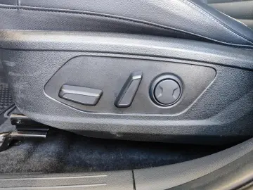 KIA Sportage 1.6 T-GDi PHEV 4WD GT-Line AHK Drive So