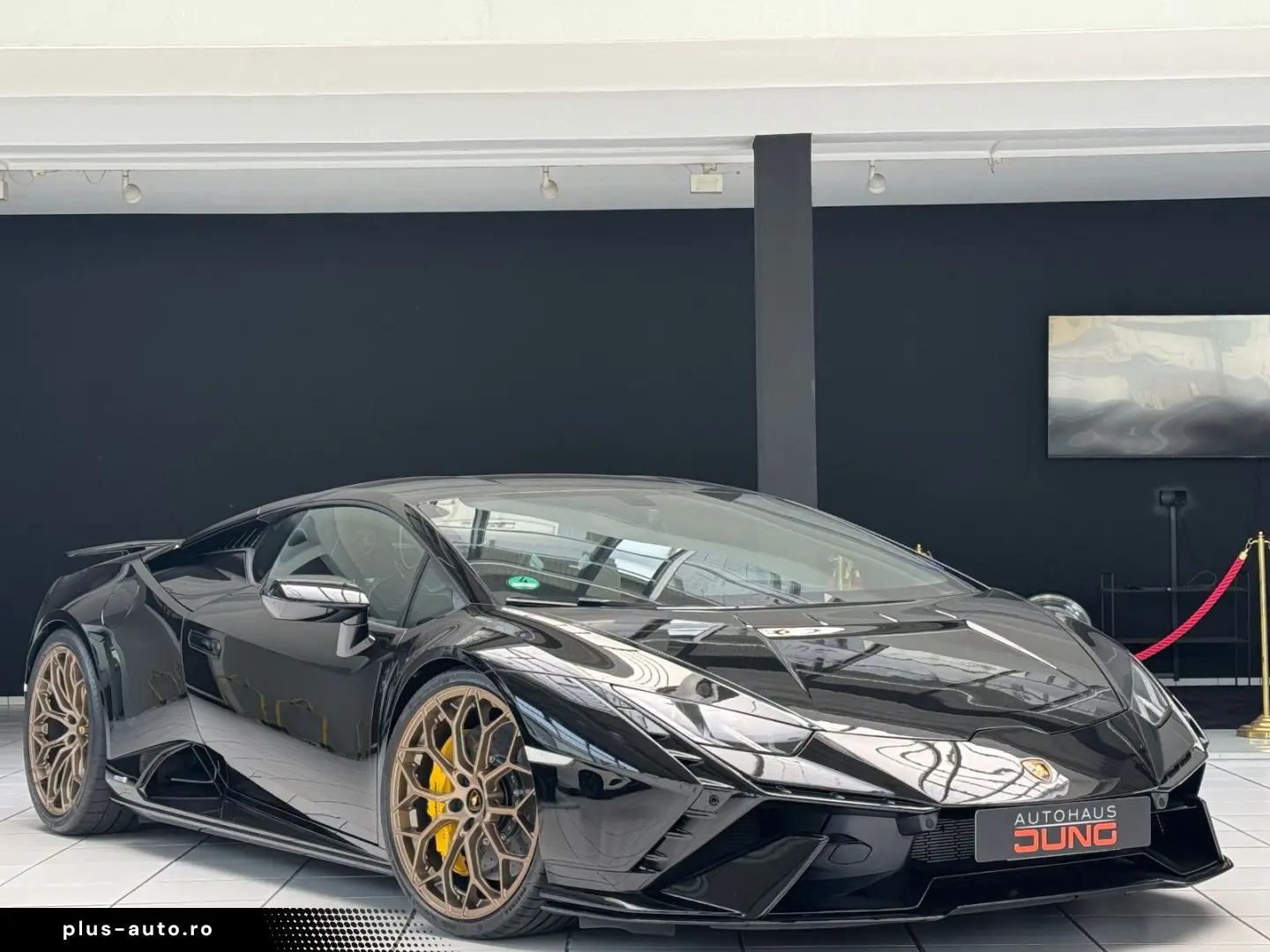 LAMBORGHINI Huracán Tecnica  German  Novitec  Garantie Lift