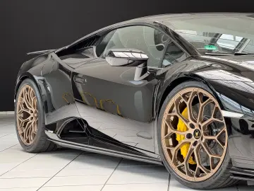 LAMBORGHINI Huracán Tecnica  German  Novitec  Garantie Lift