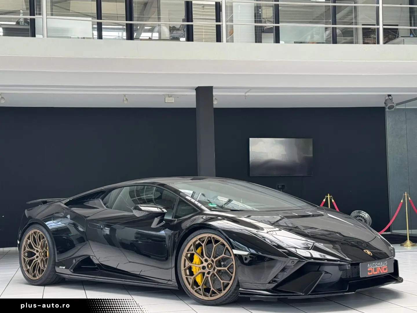 LAMBORGHINI Huracán Tecnica  German  Novitec  Garantie Lift