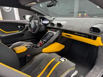 LAMBORGHINI Huracán Tecnica  German  Novitec  Garantie Lift