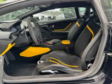 LAMBORGHINI Huracán Tecnica  German  Novitec  Garantie Lift