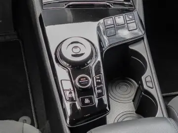 KIA Sportage Plug-in Hybrid 4WD 1.6 T-GDI EU6d Navi