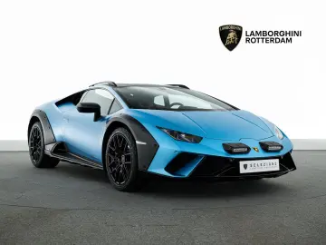 LAMBORGHINI Huracán Sterrato I Blu Arione I Black roof