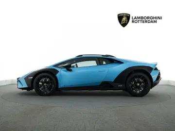 LAMBORGHINI Huracán Sterrato I Blu Arione I Black roof
