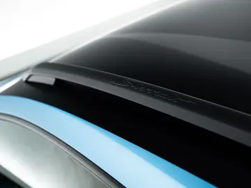 LAMBORGHINI Huracán Sterrato I Blu Arione I Black roof