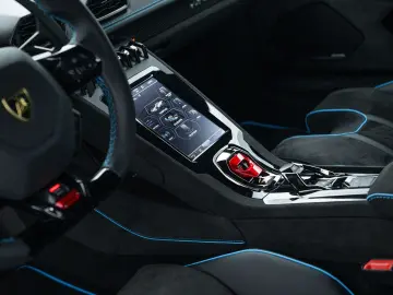 LAMBORGHINI Huracán Sterrato I Blu Arione I Black roof