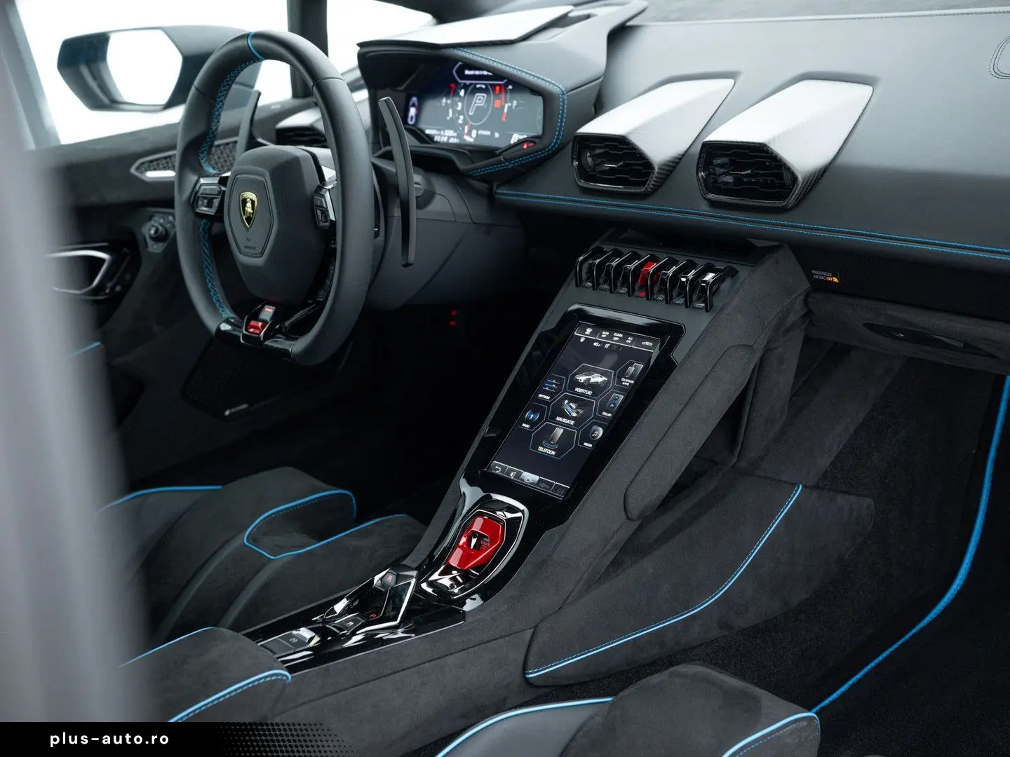 LAMBORGHINI Huracán Sterrato I Blu Arione I Black roof