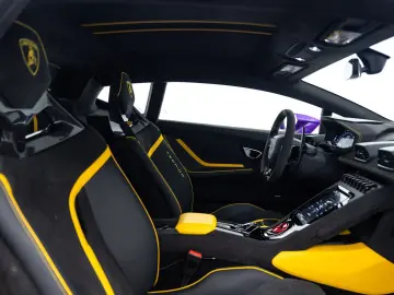 LAMBORGHINI Huracán Tecnica   Carbon I Viola Pasifae