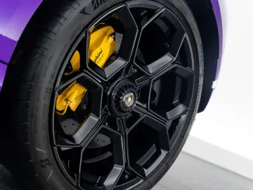 LAMBORGHINI Huracán Tecnica   Carbon I Viola Pasifae