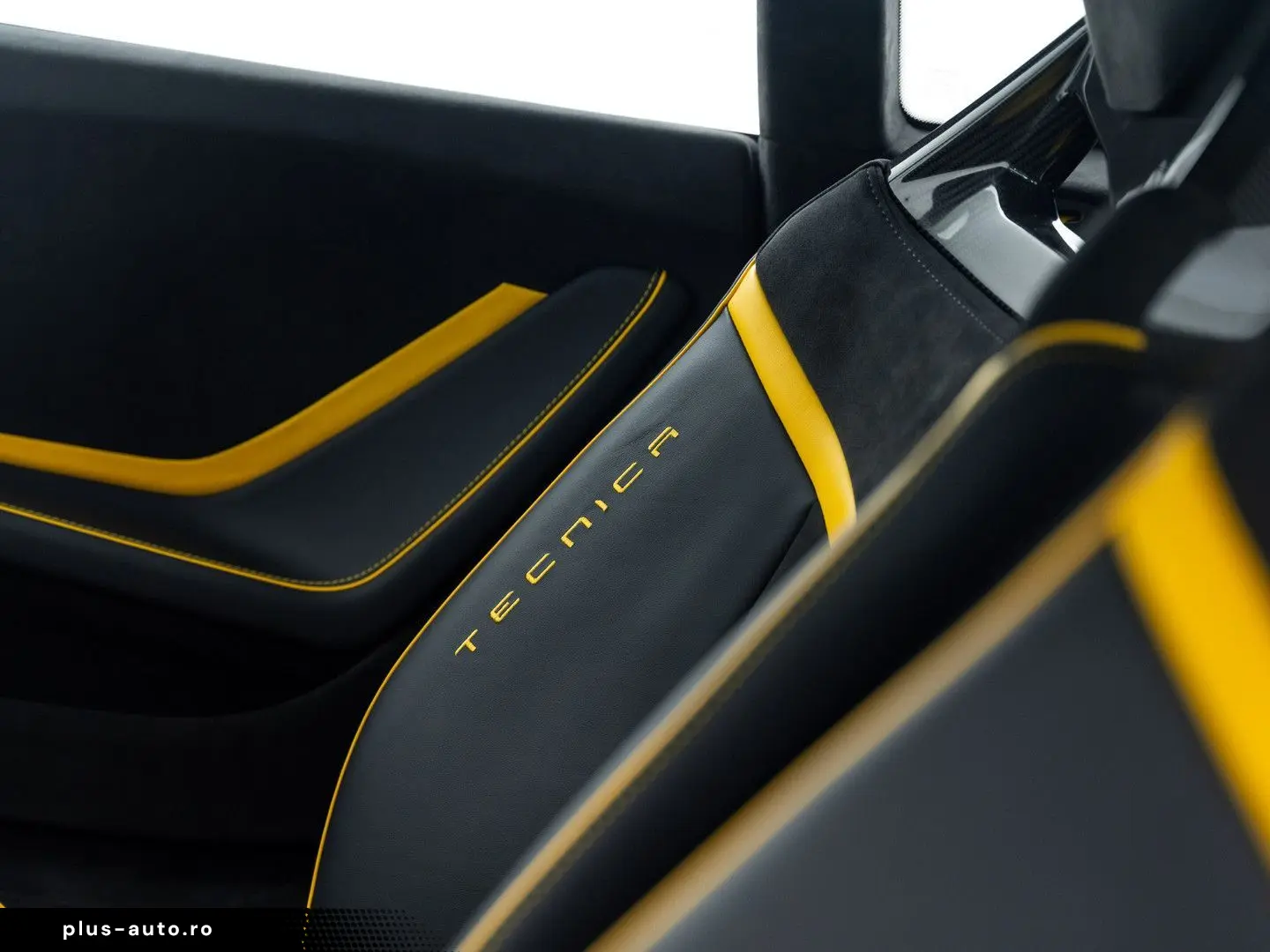 LAMBORGHINI Huracán Tecnica   Carbon I Viola Pasifae