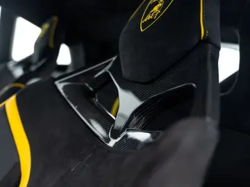 LAMBORGHINI Huracán Tecnica   Carbon I Viola Pasifae