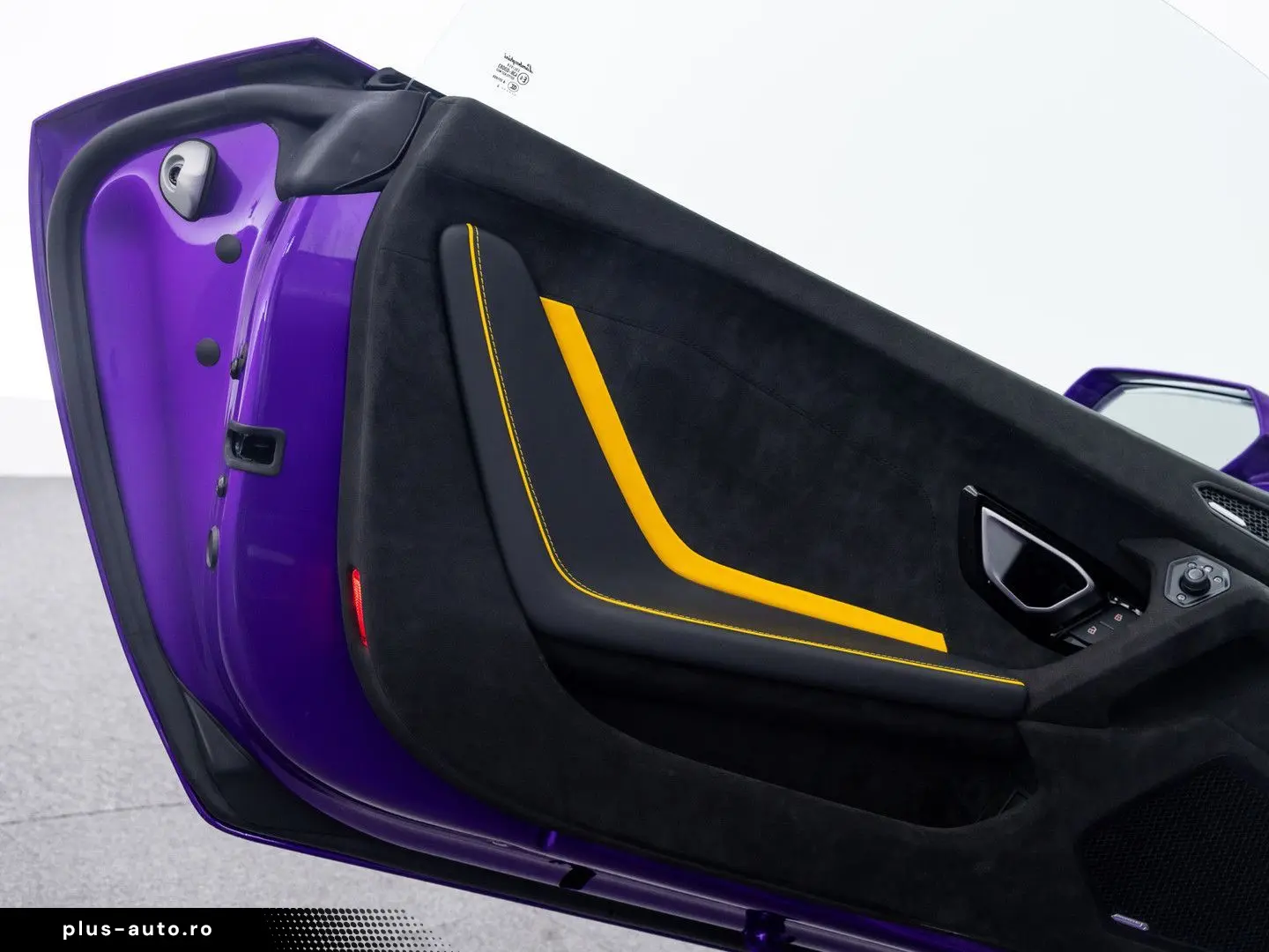 LAMBORGHINI Huracán Tecnica   Carbon I Viola Pasifae