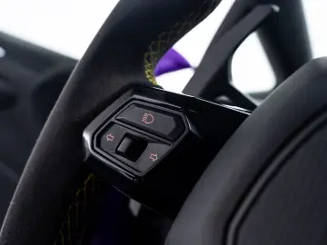 LAMBORGHINI Huracán Tecnica   Carbon I Viola Pasifae
