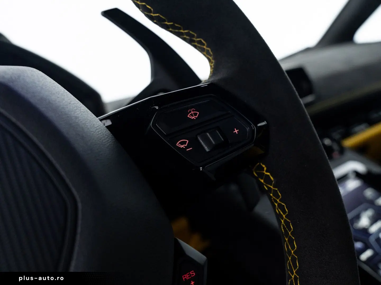 LAMBORGHINI Huracán Tecnica   Carbon I Viola Pasifae