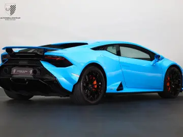 LAMBORGHINI Huracán Tecnica AdPersonam Carbon Sensonum Lift