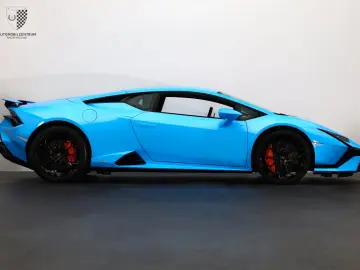 LAMBORGHINI Huracán Tecnica AdPersonam Carbon Sensonum Lift