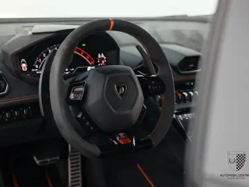 LAMBORGHINI Huracán Tecnica AdPersonam Carbon Sensonum Lift