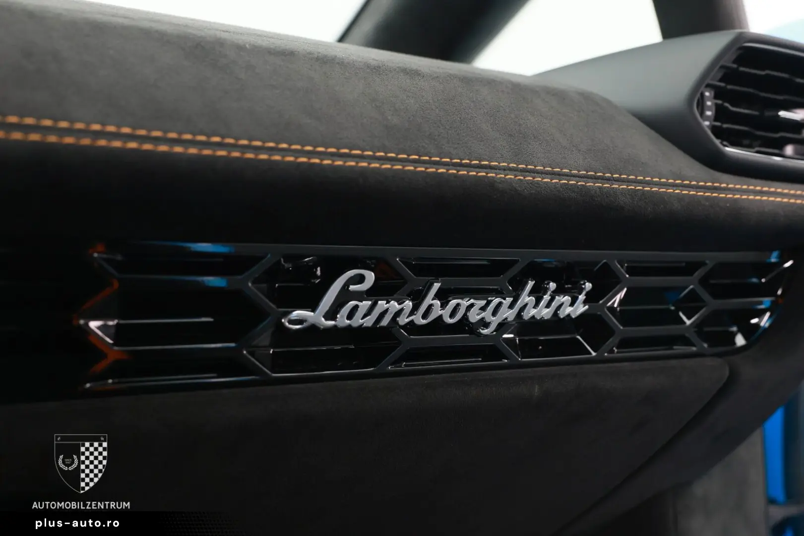 LAMBORGHINI Huracán Tecnica AdPersonam Carbon Sensonum Lift