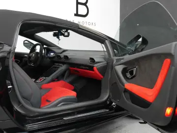 LAMBORGHINI Huracán EVO Spyder TELEME 20Zentralv 1.Hand VOLL