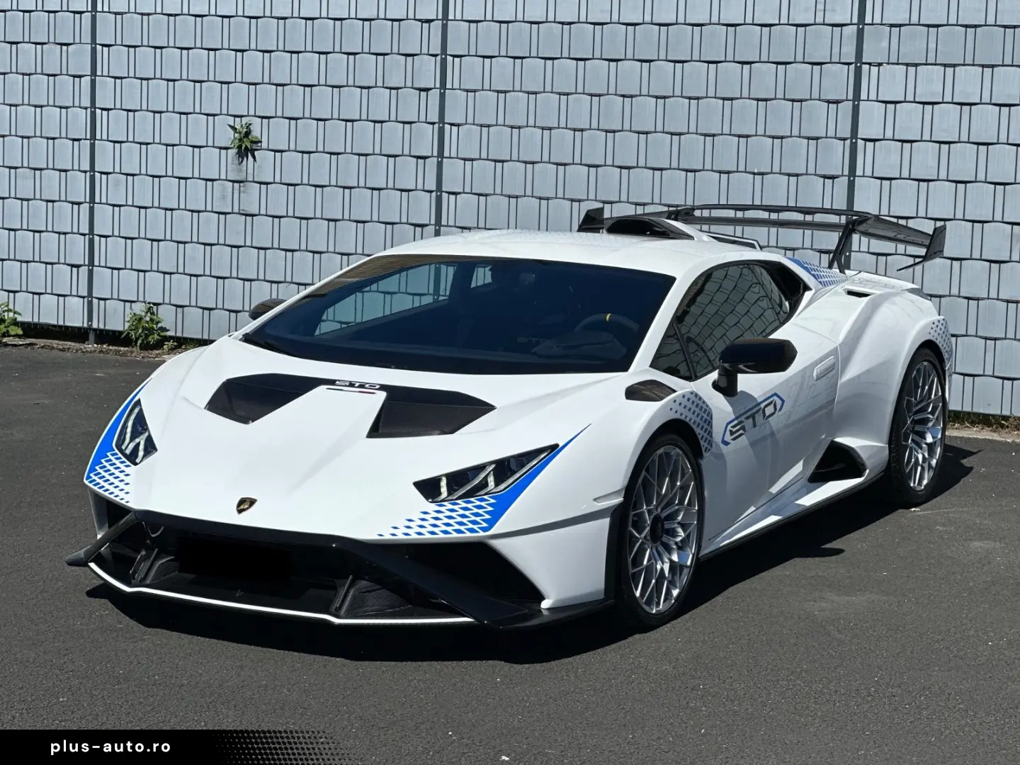 LAMBORGHINI Huracán STO FULL CARBON PACK LIFTING  CARBON-TWI