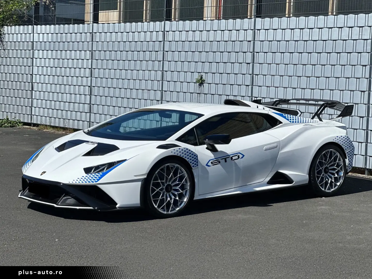 LAMBORGHINI Huracán STO FULL CARBON PACK LIFTING  CARBON-TWI