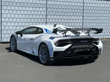 LAMBORGHINI Huracán STO FULL CARBON PACK LIFTING  CARBON-TWI