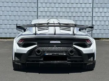 LAMBORGHINI Huracán STO FULL CARBON PACK LIFTING  CARBON-TWI