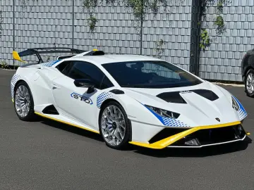 LAMBORGHINI Huracán STO FULL CARBON PACK LIFTING  CARBON-TWI
