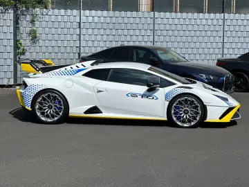 LAMBORGHINI Huracán STO FULL CARBON PACK LIFTING  CARBON-TWI