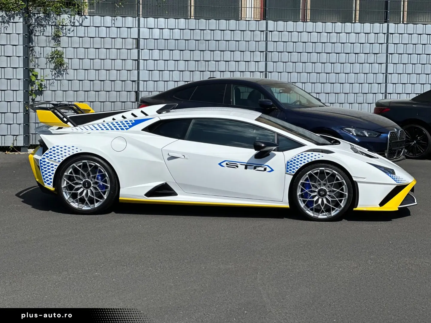 LAMBORGHINI Huracán STO FULL CARBON PACK LIFTING  CARBON-TWI