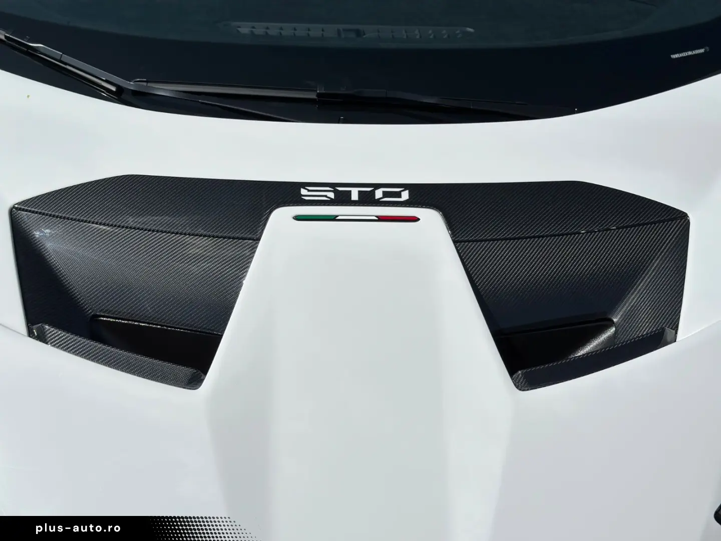 LAMBORGHINI Huracán STO FULL CARBON PACK LIFTING  CARBON-TWI