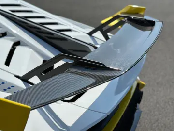 LAMBORGHINI Huracán STO FULL CARBON PACK LIFTING  CARBON-TWI