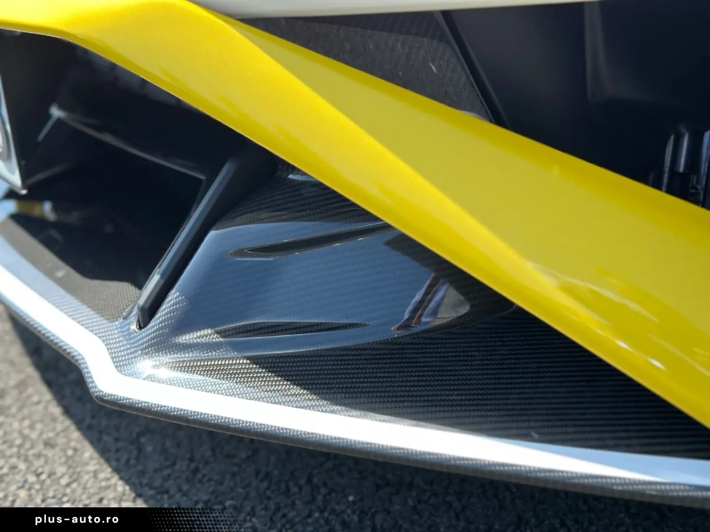 LAMBORGHINI Huracán STO FULL CARBON PACK LIFTING  CARBON-TWI