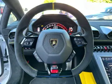 LAMBORGHINI Huracán STO FULL CARBON PACK LIFTING  CARBON-TWI