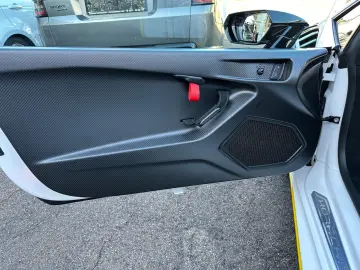 LAMBORGHINI Huracán STO FULL CARBON PACK LIFTING  CARBON-TWI