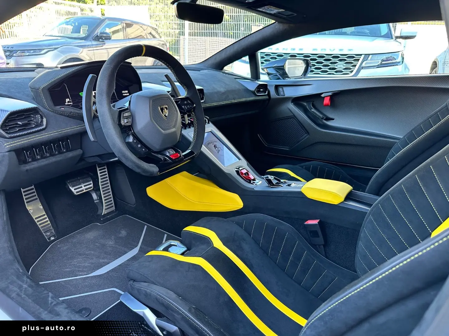 LAMBORGHINI Huracán STO FULL CARBON PACK LIFTING  CARBON-TWI