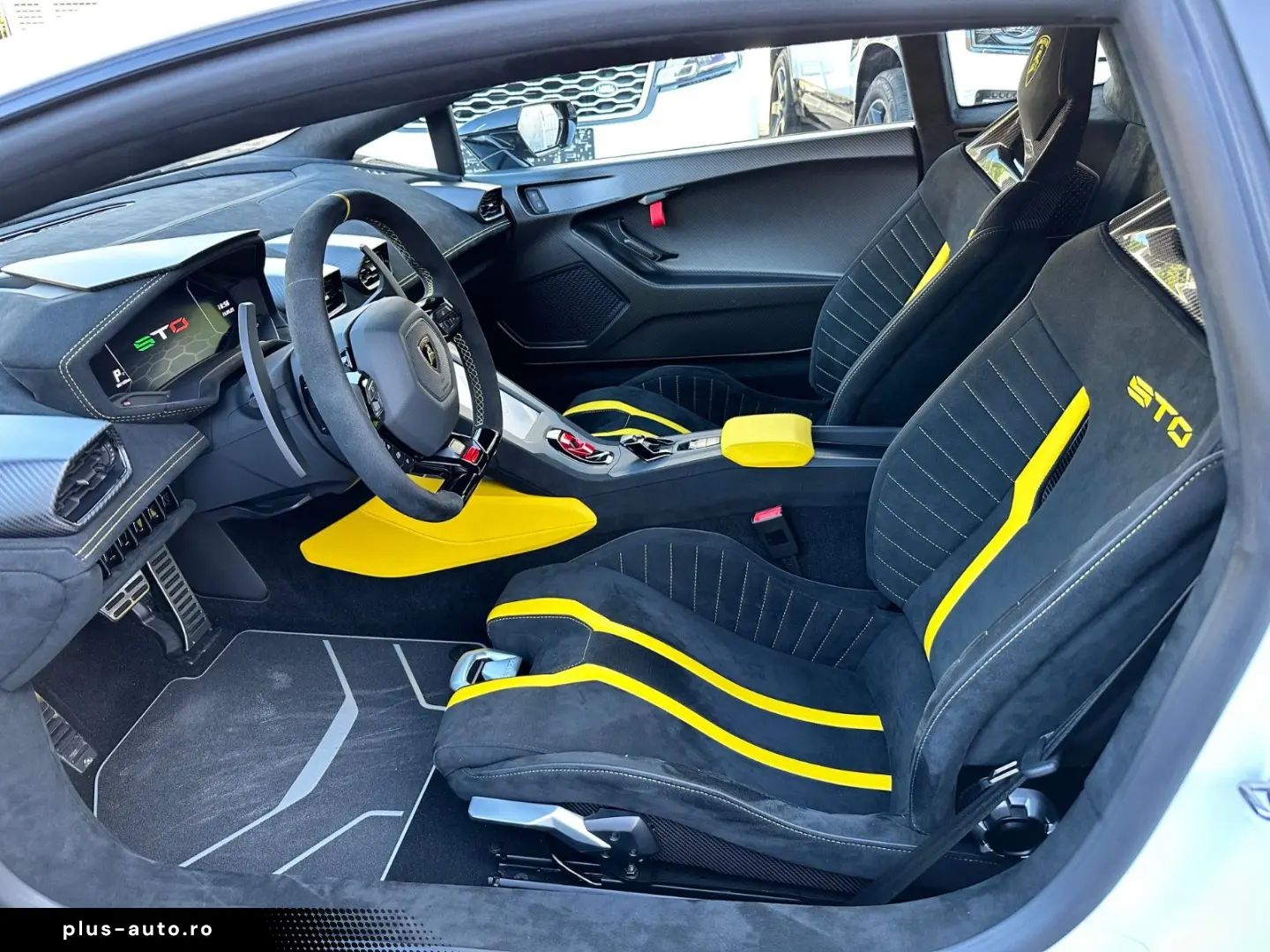 LAMBORGHINI Huracán STO FULL CARBON PACK LIFTING  CARBON-TWI