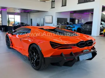 LAMBORGHINI Revuelto 6.5 V12 Full Carbon Full PPF Lifting