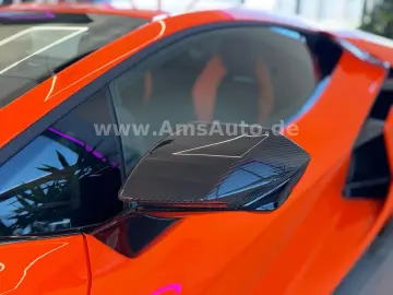 LAMBORGHINI Revuelto 6.5 V12 Full Carbon Full PPF Lifting
