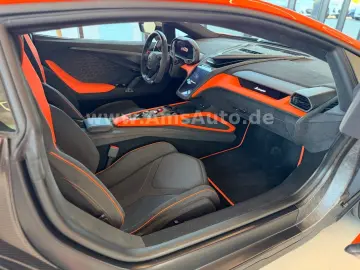LAMBORGHINI Revuelto 6.5 V12 Full Carbon Full PPF Lifting