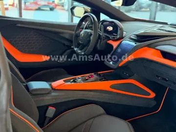 LAMBORGHINI Revuelto 6.5 V12 Full Carbon Full PPF Lifting