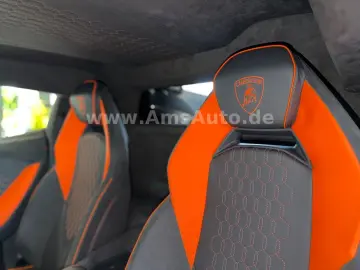 LAMBORGHINI Revuelto 6.5 V12 Full Carbon Full PPF Lifting