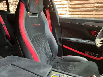 LAMBORGHINI Urus 4.0 V8 Performante Full Carbon B&O