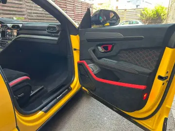 LAMBORGHINI Urus 4.0 V8 Performante Full Carbon B&O