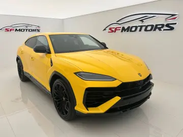 LAMBORGHINI Urus 4.0 V8 PHEV SE CARBON PANORAMA 23
